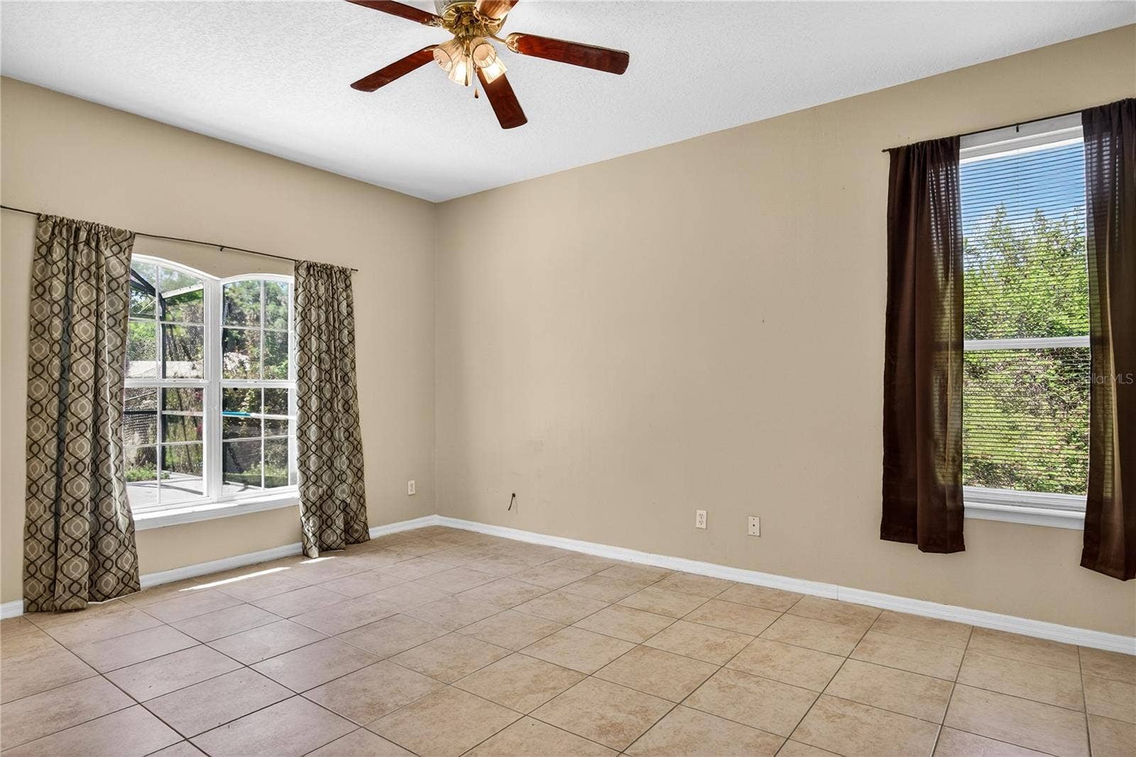 28931 BEAUCLAIRE DRIVE, Tavares, FL 32778