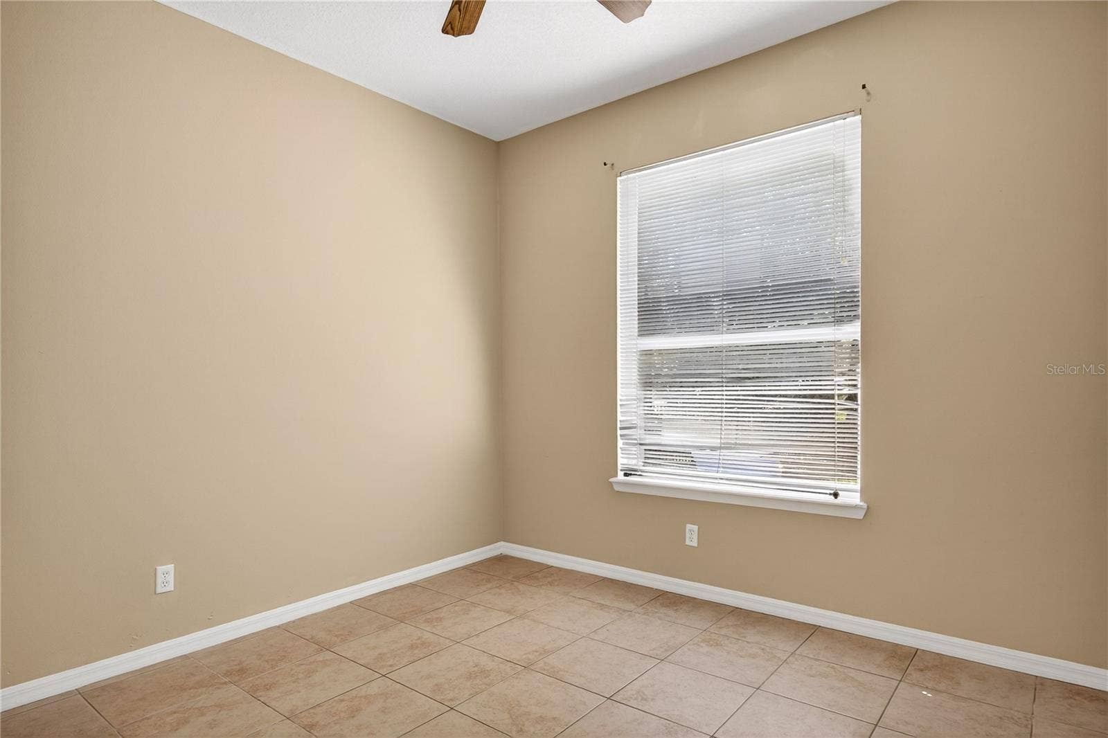 28931 BEAUCLAIRE DRIVE, Tavares, FL 32778