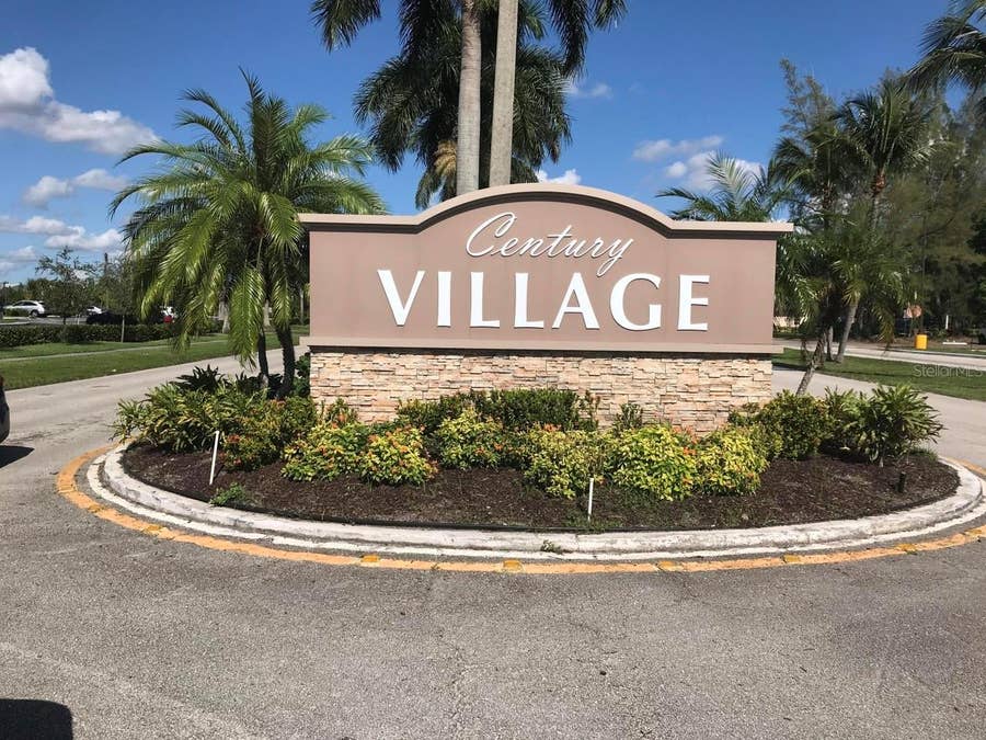 Property photo for 133 BERKSHIRE, #133, West Palm Beach, FL