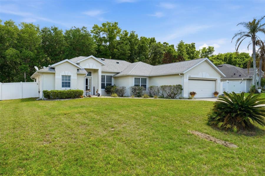 Property photo for 2503 GABLES DRIVE, Eustis, FL