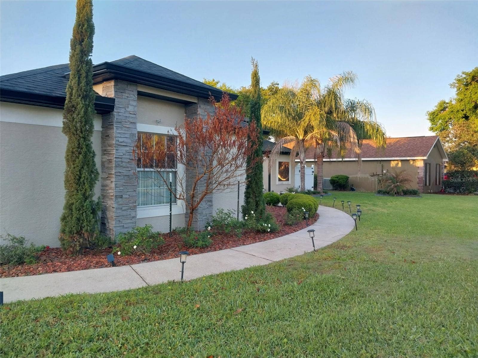 336 LAKECREST DRIVE, Tavares, FL 32778 336 LAKECREST DRIVE, Tavares, FL 32778