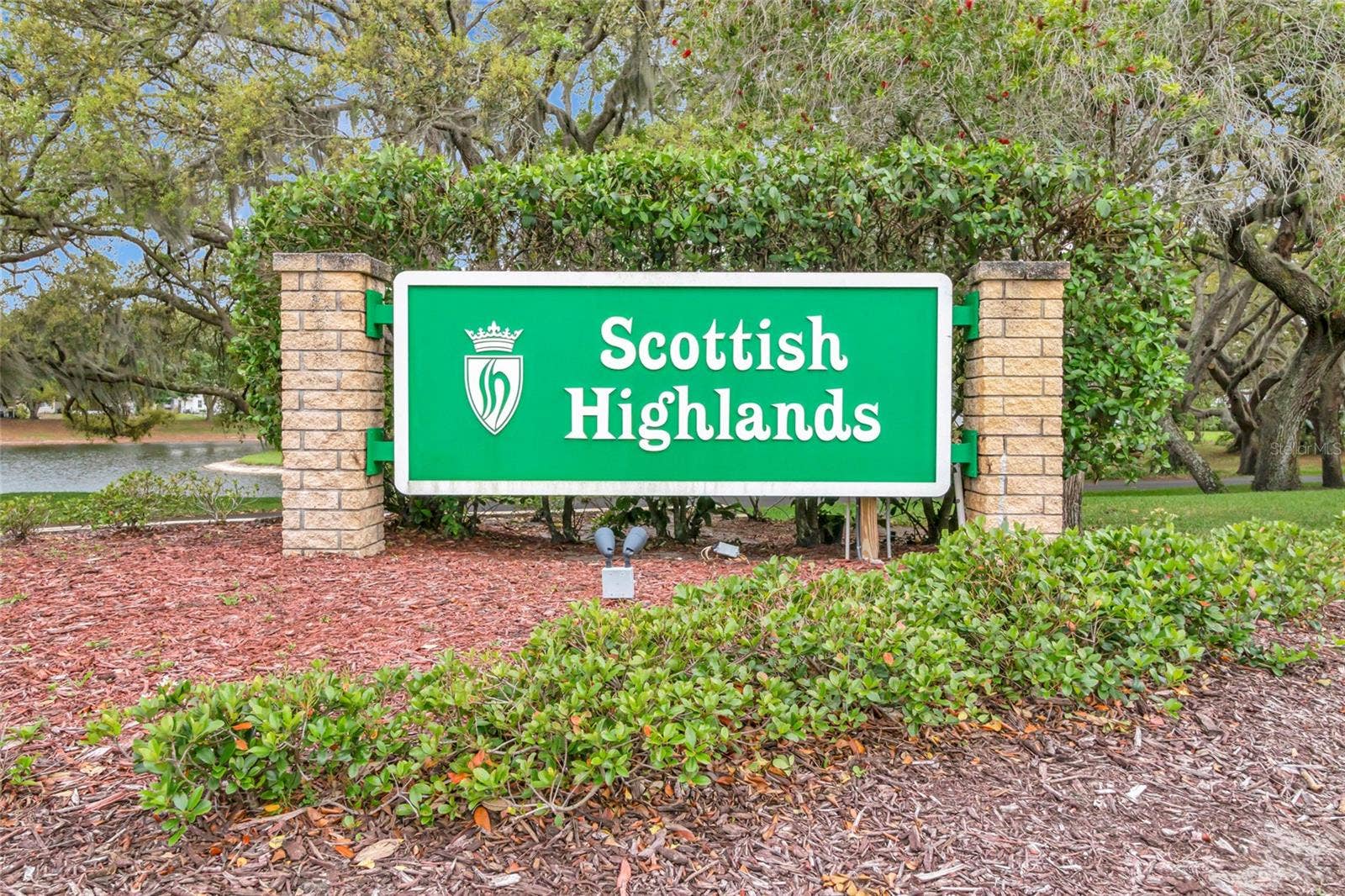 27 GORDON COURT, Leesburg, FL 34788 27 GORDON COURT, Leesburg, FL 34788