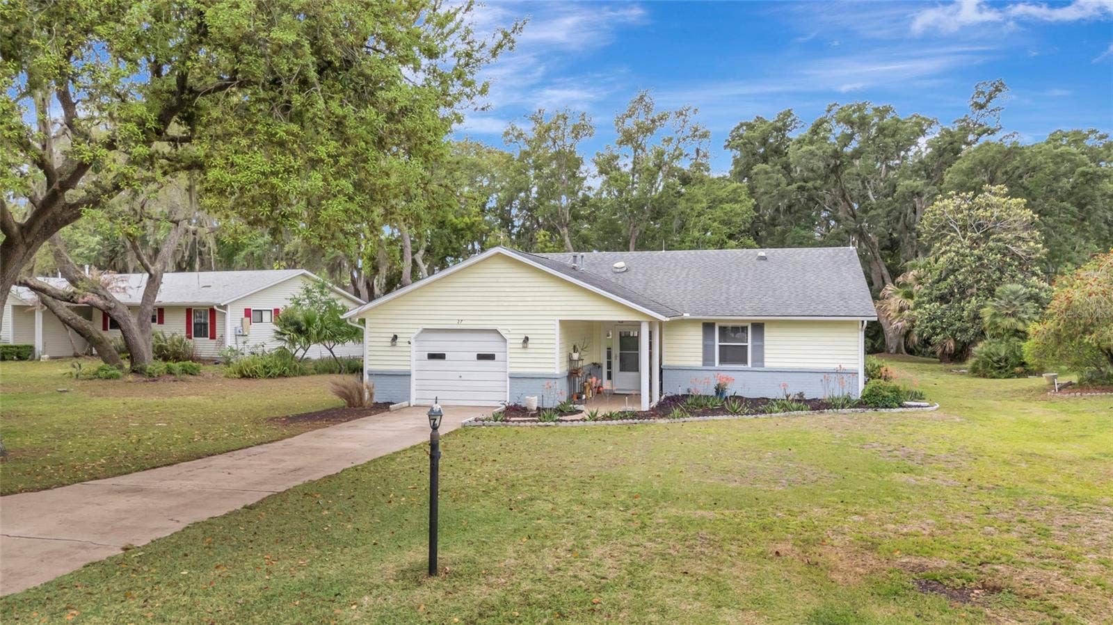 27 GORDON COURT, Leesburg, FL 34788 27 GORDON COURT, Leesburg, FL 34788
