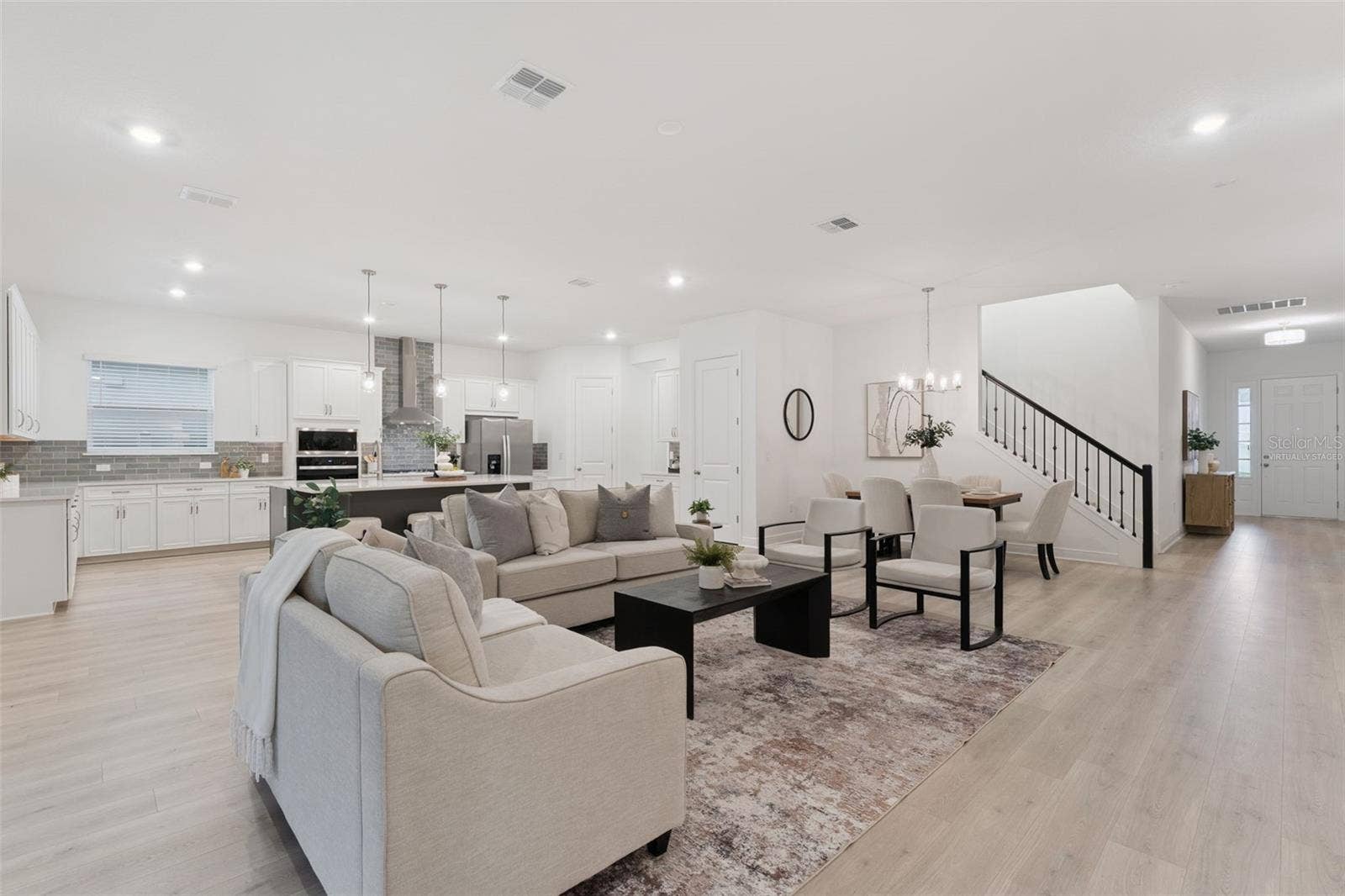 14371 CREST PALM AVENUE, Windermere, FL 34786 14371 CREST PALM AVENUE, Windermere, FL 34786