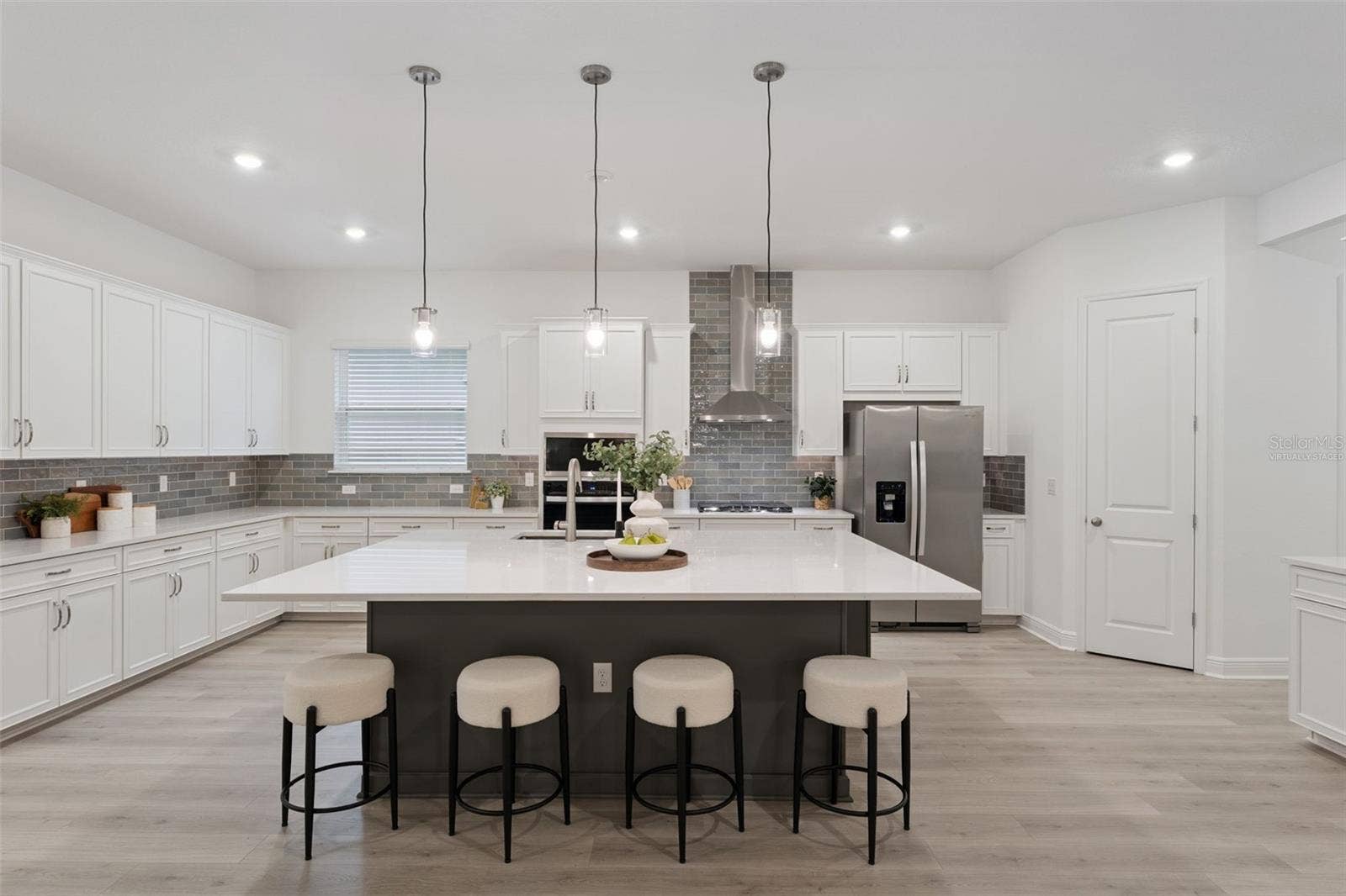 14371 CREST PALM AVENUE, Windermere, FL 34786 14371 CREST PALM AVENUE, Windermere, FL 34786