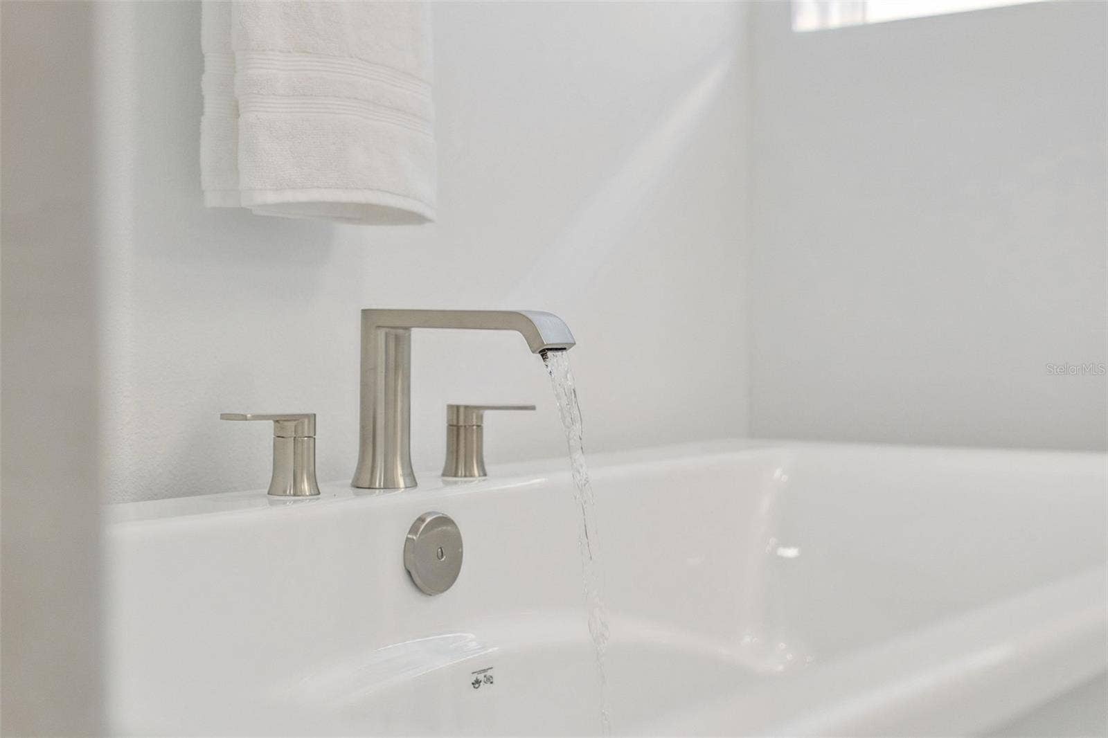 14371 CREST PALM AVENUE, Windermere, FL 34786 14371 CREST PALM AVENUE, Windermere, FL 34786