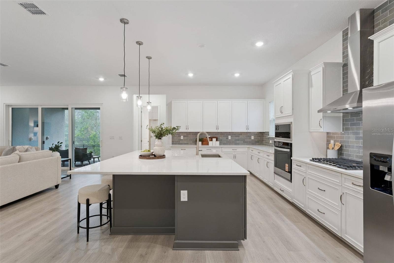 14371 CREST PALM AVENUE, Windermere, FL 34786 14371 CREST PALM AVENUE, Windermere, FL 34786