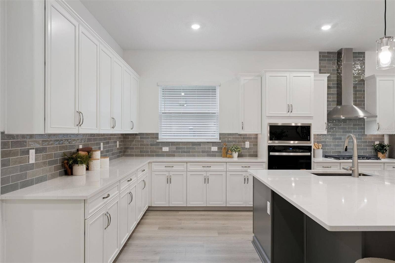 14371 CREST PALM AVENUE, Windermere, FL 34786 14371 CREST PALM AVENUE, Windermere, FL 34786
