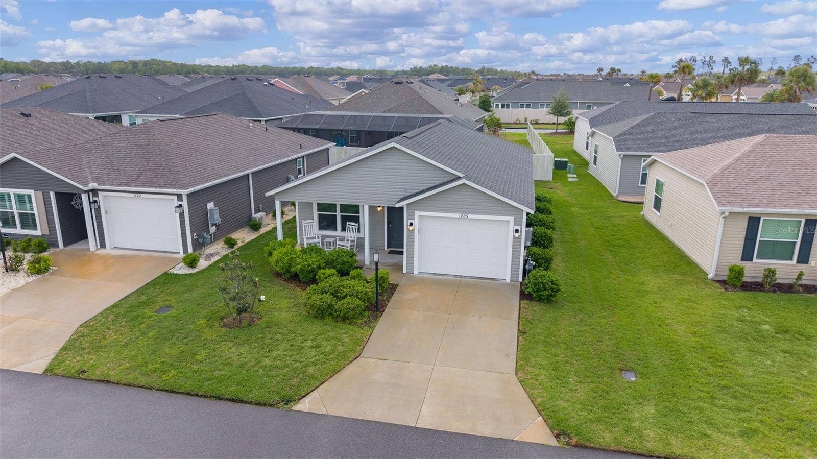 1926 HUX COURT, The Villages, FL 34762 1926 HUX COURT, The Villages, FL 34762