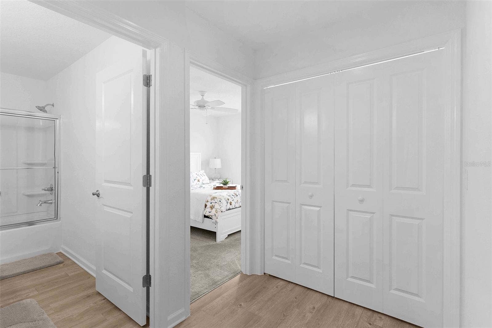 1926 HUX COURT, The Villages, FL 34762 1926 HUX COURT, The Villages, FL 34762