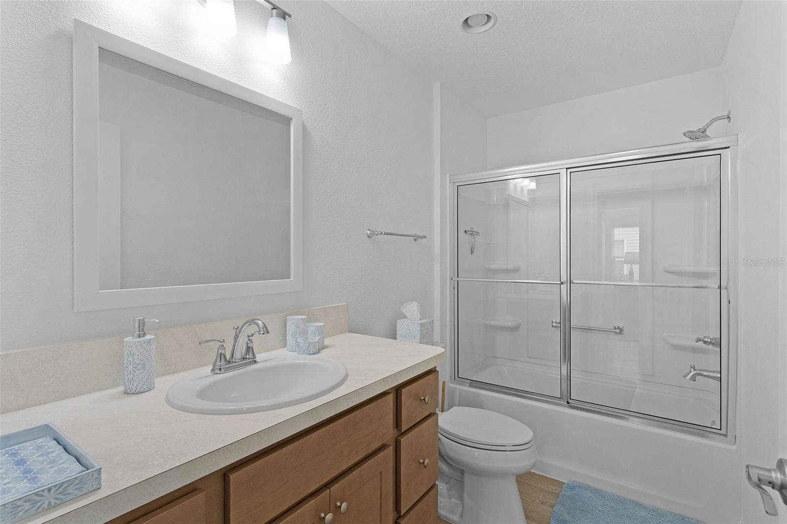 1926 HUX COURT, The Villages, FL 34762 1926 HUX COURT, The Villages, FL 34762