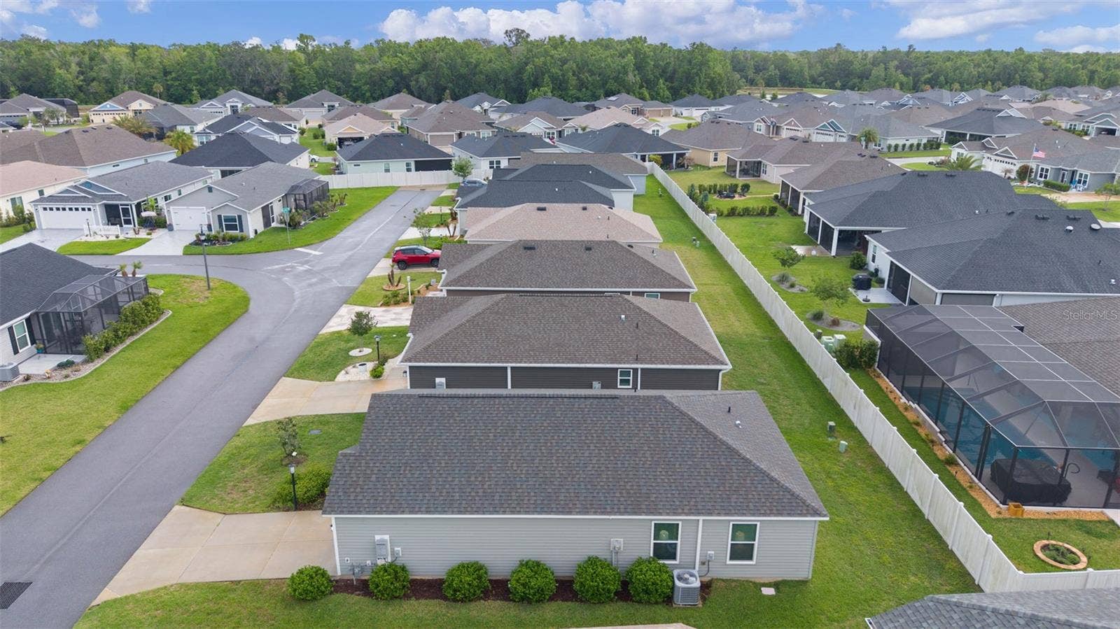 1926 HUX COURT, The Villages, FL 34762 1926 HUX COURT, The Villages, FL 34762