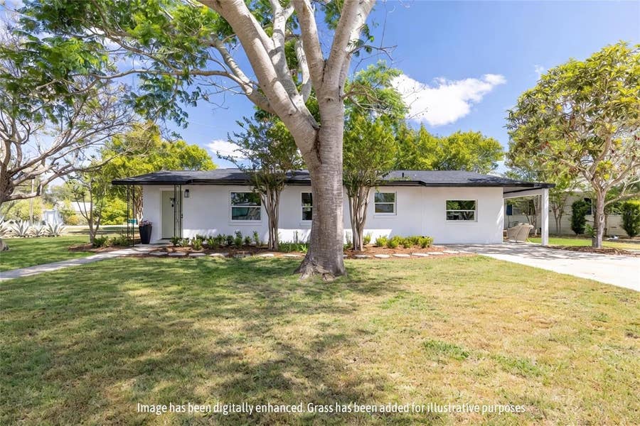 Property photo for 1201 SHERMAN AVENUE, Tavares, FL
