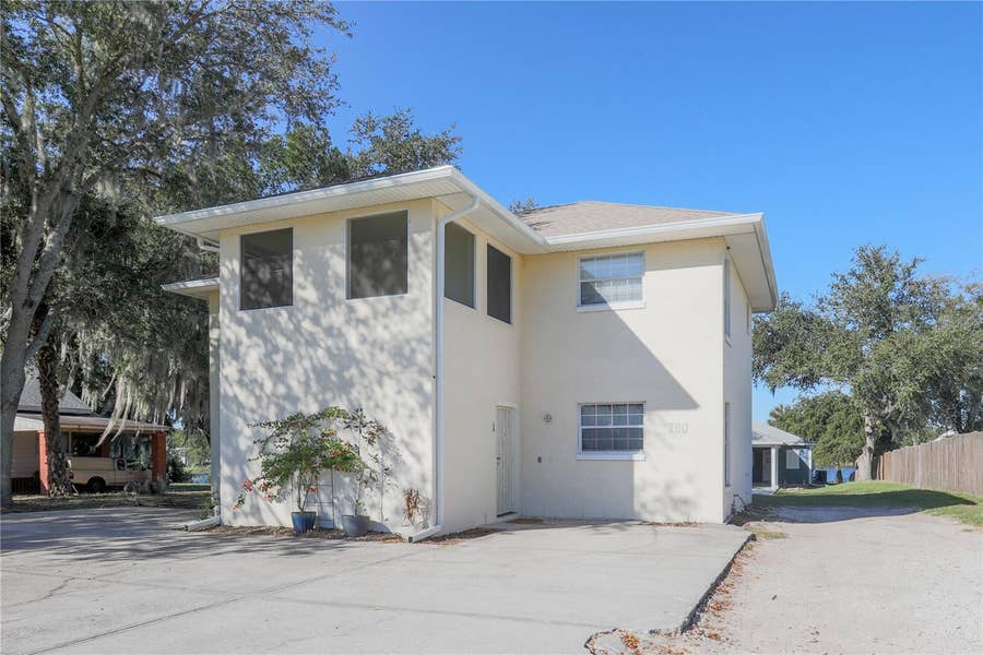 Property photo for 260 S CENTRAL AVENUE, Umatilla, FL