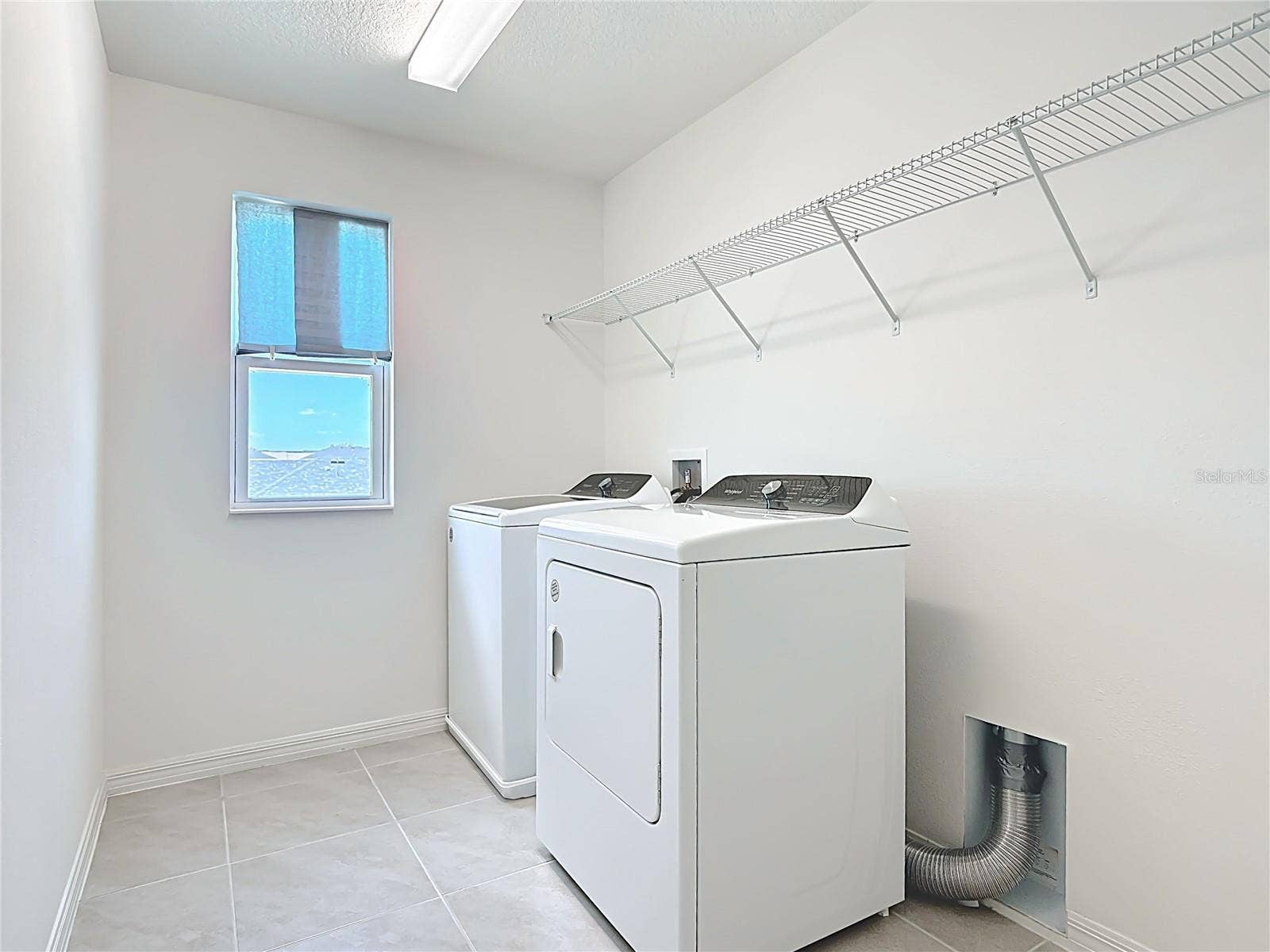 795 OVERPOOL AVENUE, Davenport, FL 33896 Ample laundry room