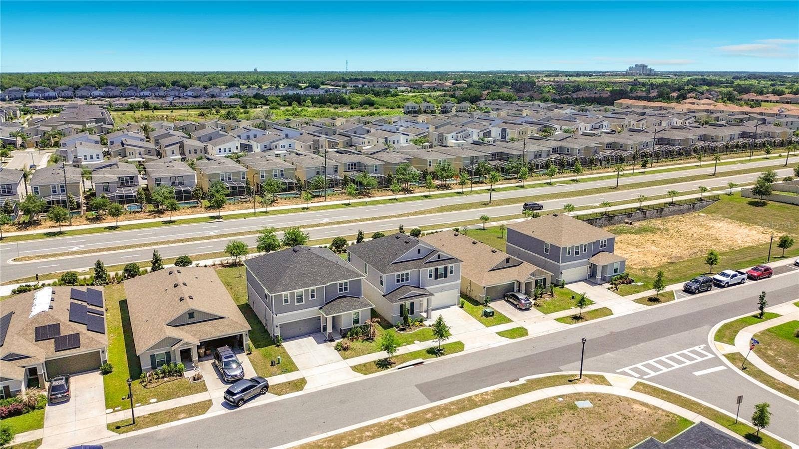 795 OVERPOOL AVENUE, Davenport, FL 33896 Located in Davenport near Disney