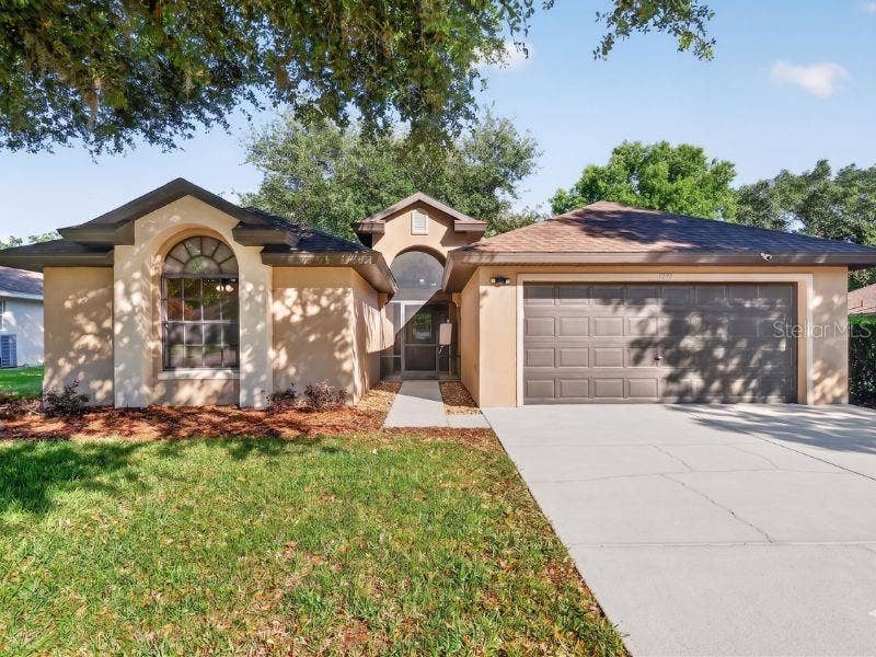 Property photo for 4943 TREASURE CAY ROAD, Tavares, FL