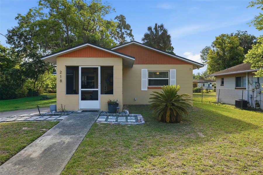 Property photo for 218 S EAST STREET, Leesburg, FL