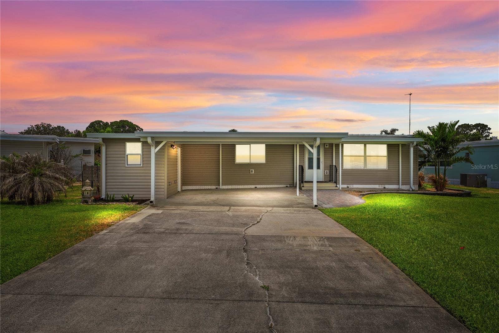 957 TODD WAY, Tavares, FL 32778
