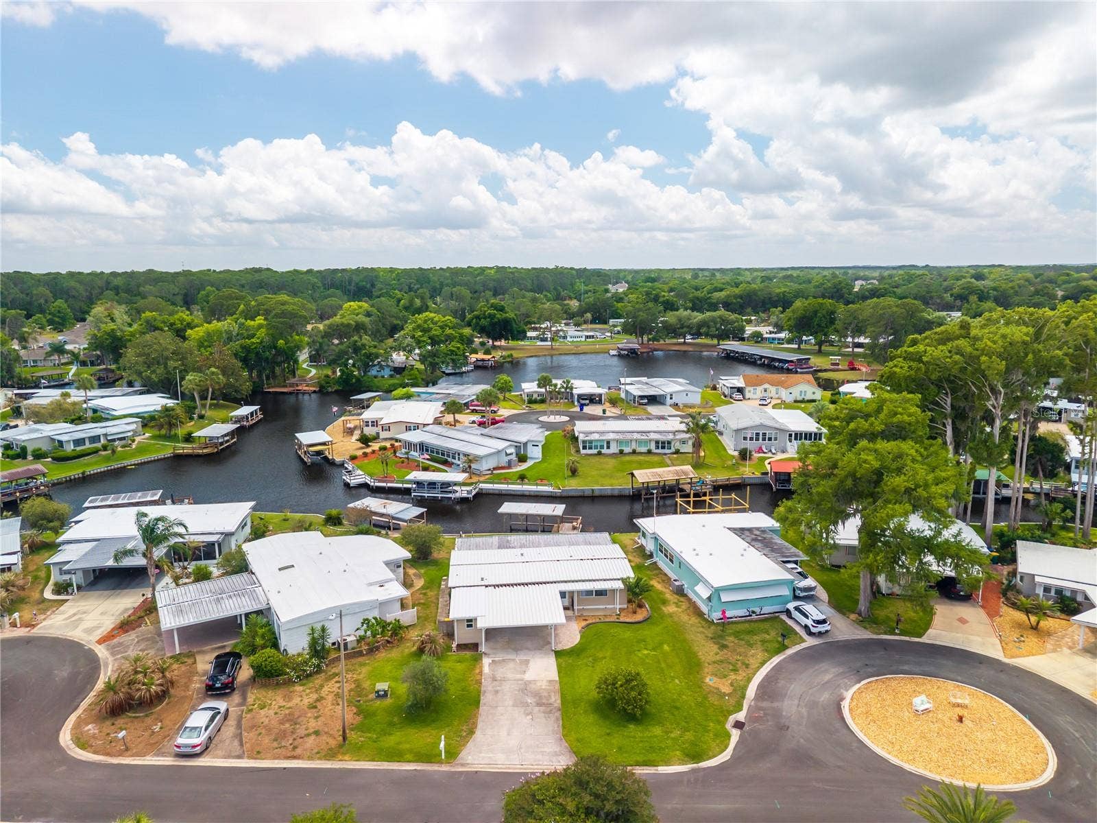 957 TODD WAY, Tavares, FL 32778