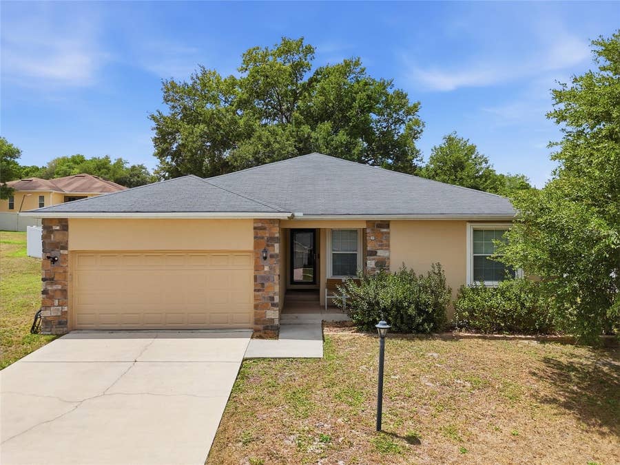 Property photo for 306 STONEPOINT LANE, Lady Lake, FL