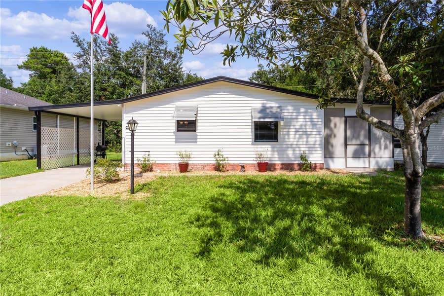 Property photo for 1709 E SCHWARTZ BOULEVARD, Lady Lake, FL
