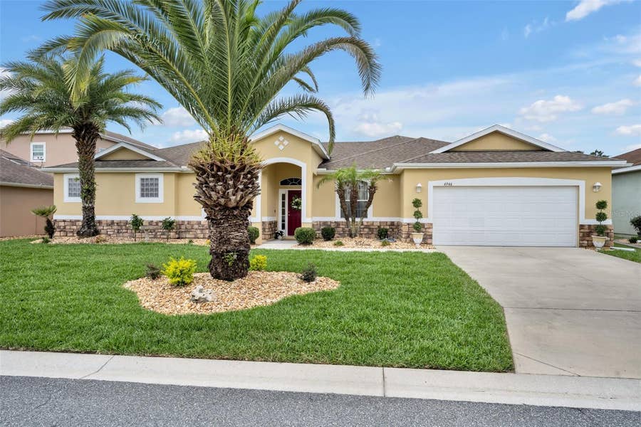 Property photo for 4946 NE 124TH ROAD, Oxford, FL