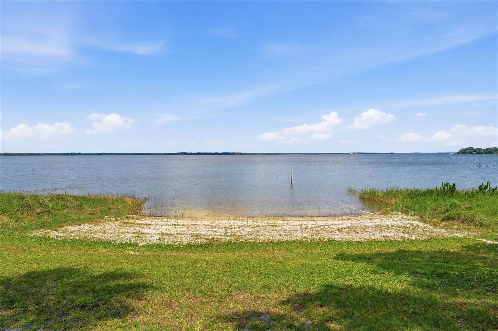 119 LAKE SHORE CIRCLE, Leesburg, FL 34788 119 LAKE SHORE CIRCLE, Leesburg, FL 34788