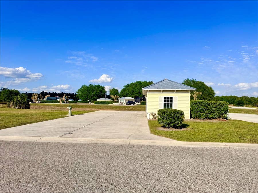 Property photo for 9381 SE 47TH WAY, Webster, FL