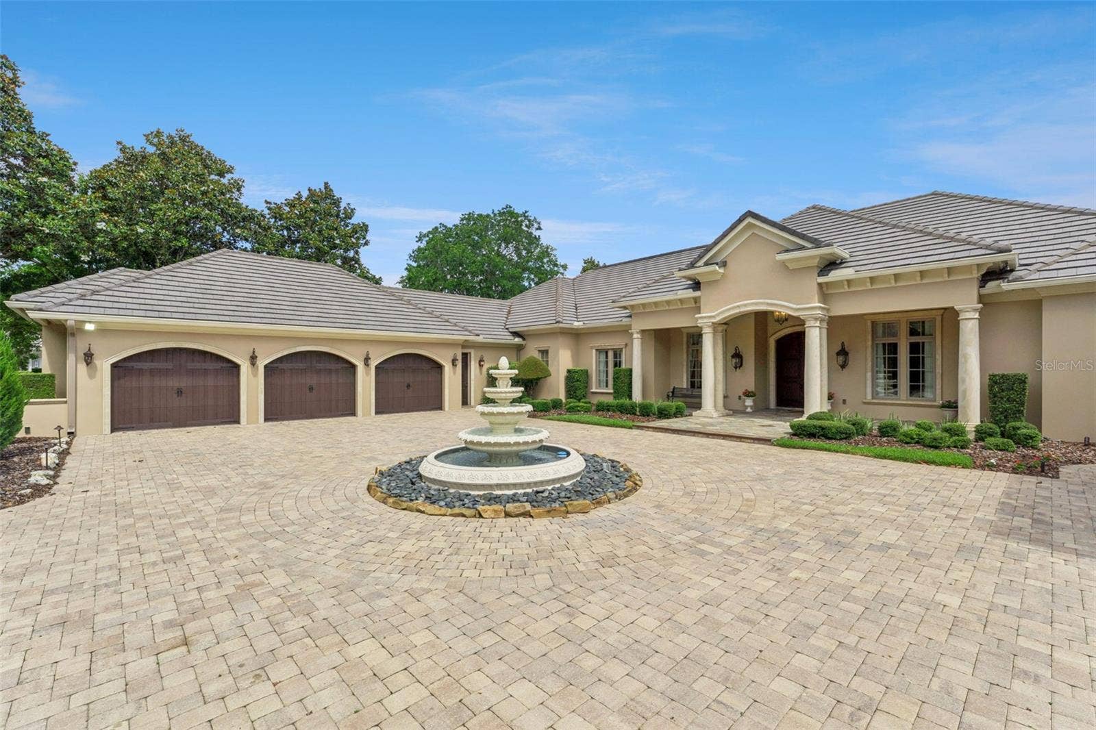 9225 BEVINGTON LANE, Orlando, FL 32827 Front of Home