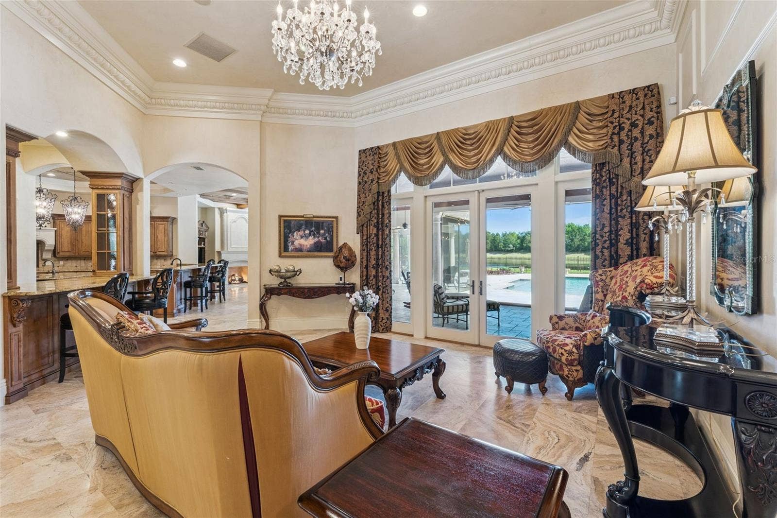 9225 BEVINGTON LANE, Orlando, FL 32827 Sitting Room