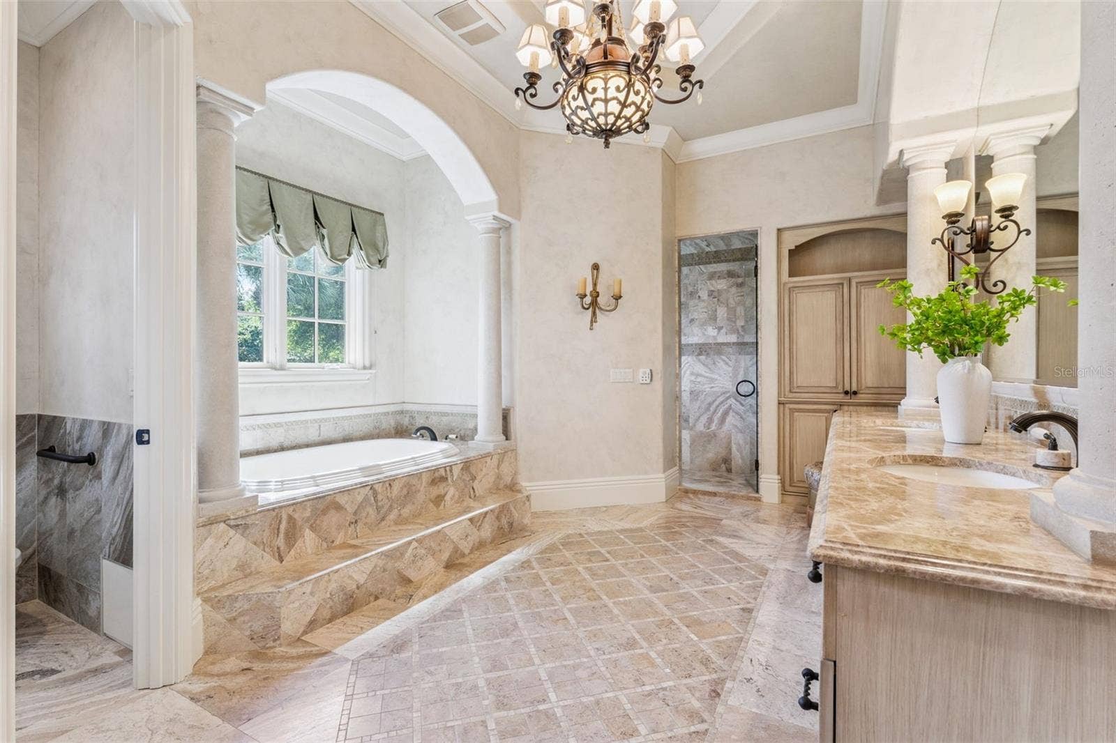 9225 BEVINGTON LANE, Orlando, FL 32827 Primary Bathroom
