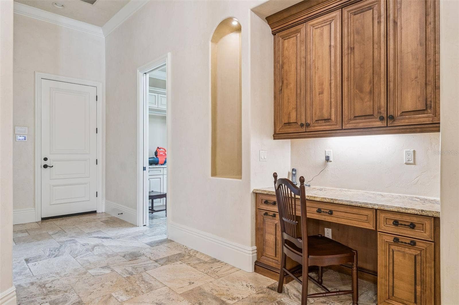 9225 BEVINGTON LANE, Orlando, FL 32827 Hallway with Desk