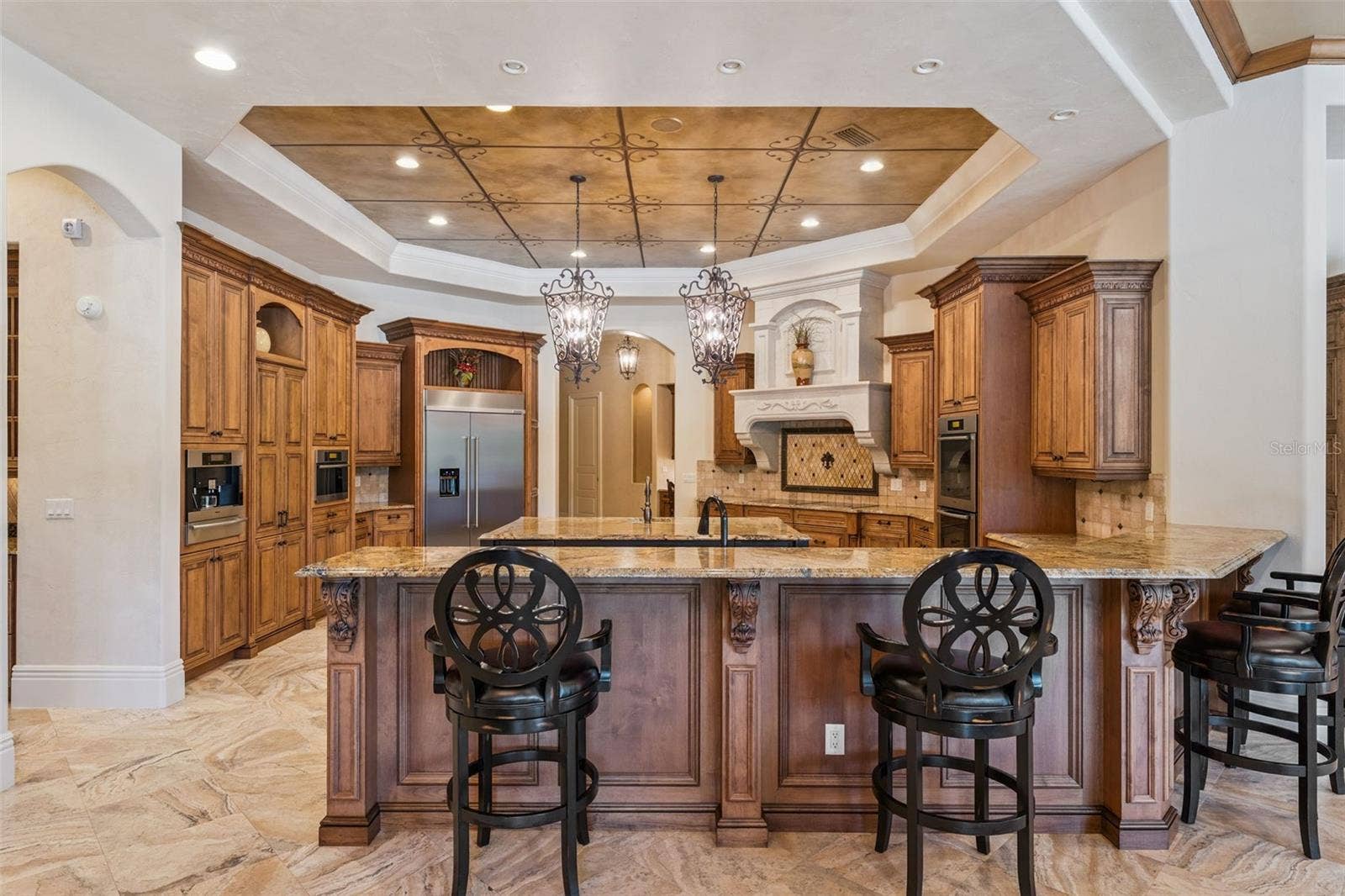 9225 BEVINGTON LANE, Orlando, FL 32827 Kitchen