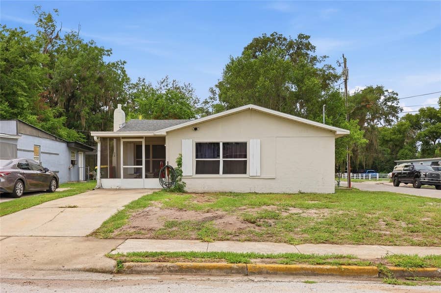 Property photo for Leesburg, FL