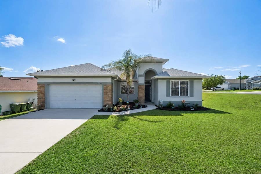 Property photo for 2720 SAVANNAH DRIVE, Leesburg, FL