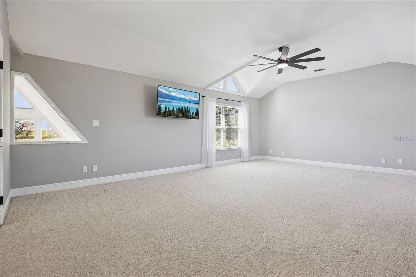Master bedroom with lots of light.