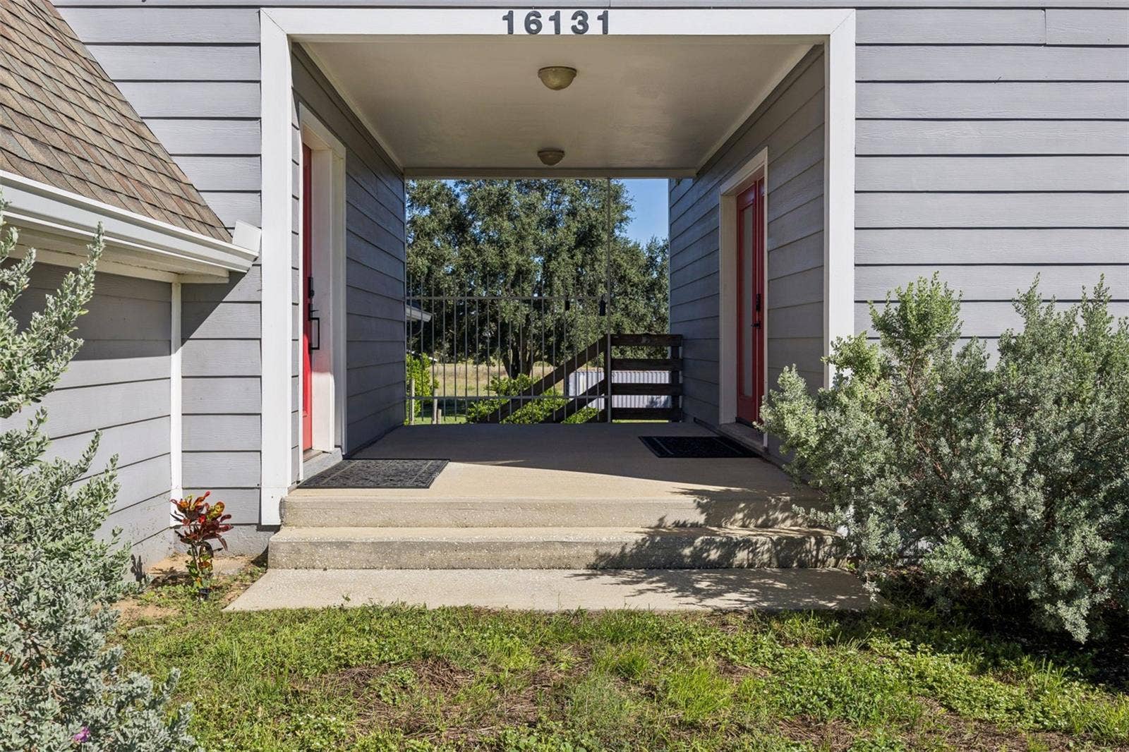 Breezeway, wonderful place to sit and chat.