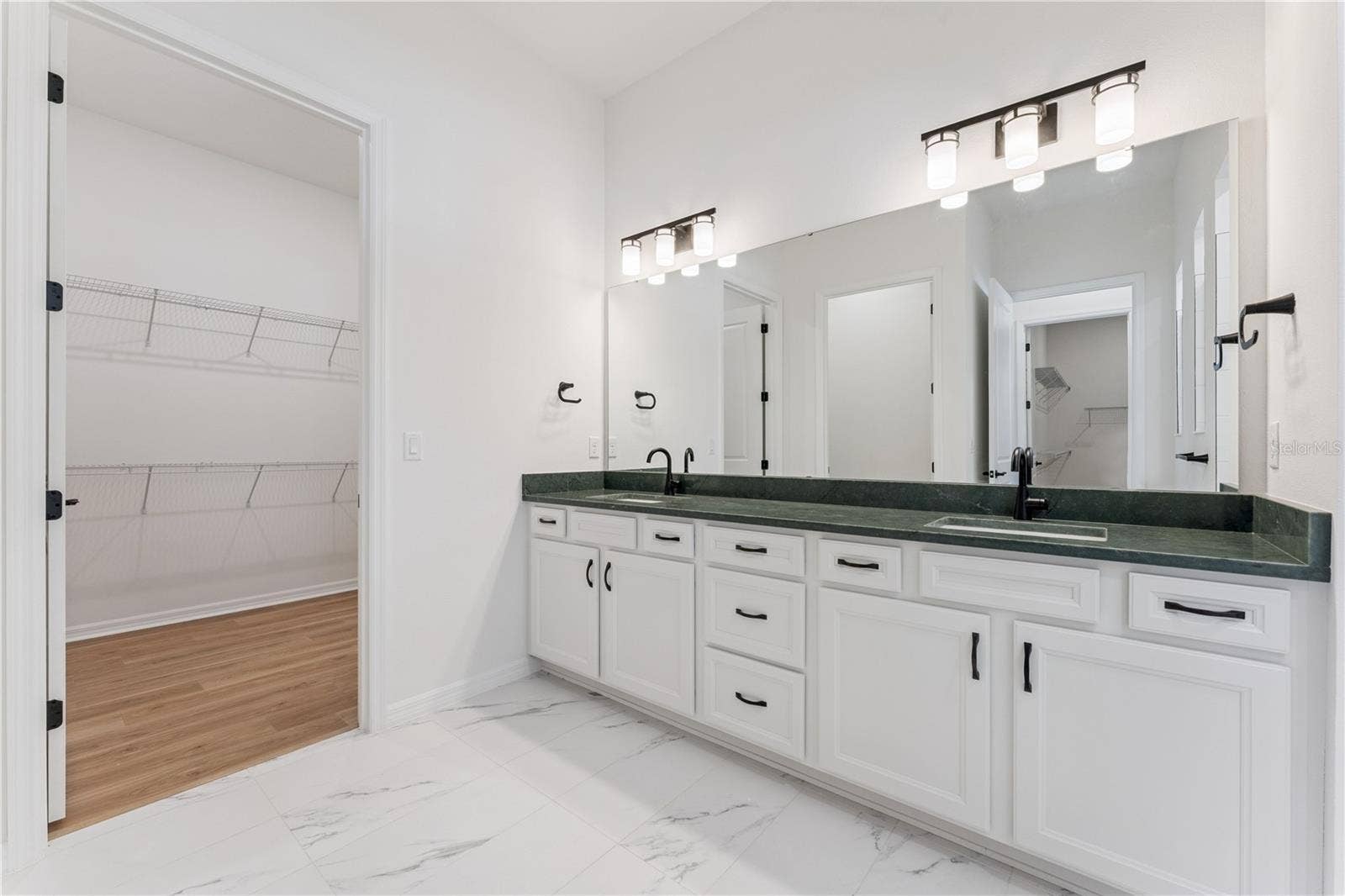 1552 SKYLINE HEIGHTS CIRCLE, Minneola, FL 34715 1552 SKYLINE HEIGHTS CIRCLE, Minneola, FL 34715