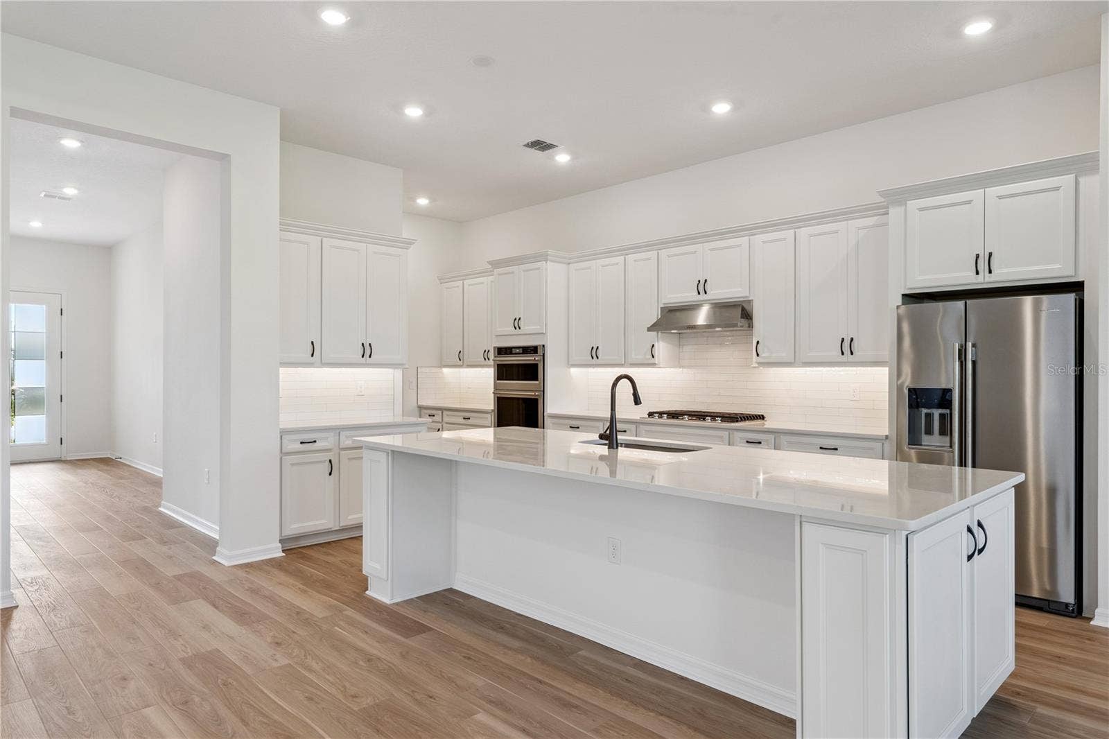 1552 SKYLINE HEIGHTS CIRCLE, Minneola, FL 34715 1552 SKYLINE HEIGHTS CIRCLE, Minneola, FL 34715