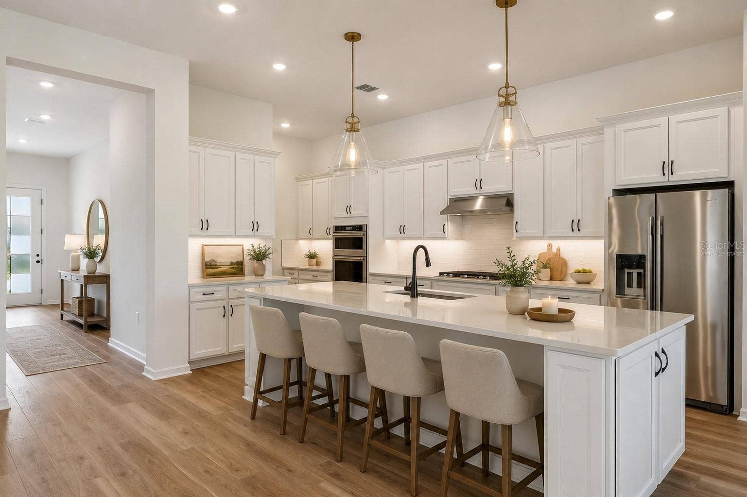 1552 SKYLINE HEIGHTS CIRCLE, Minneola, FL 34715 Virtually Staged