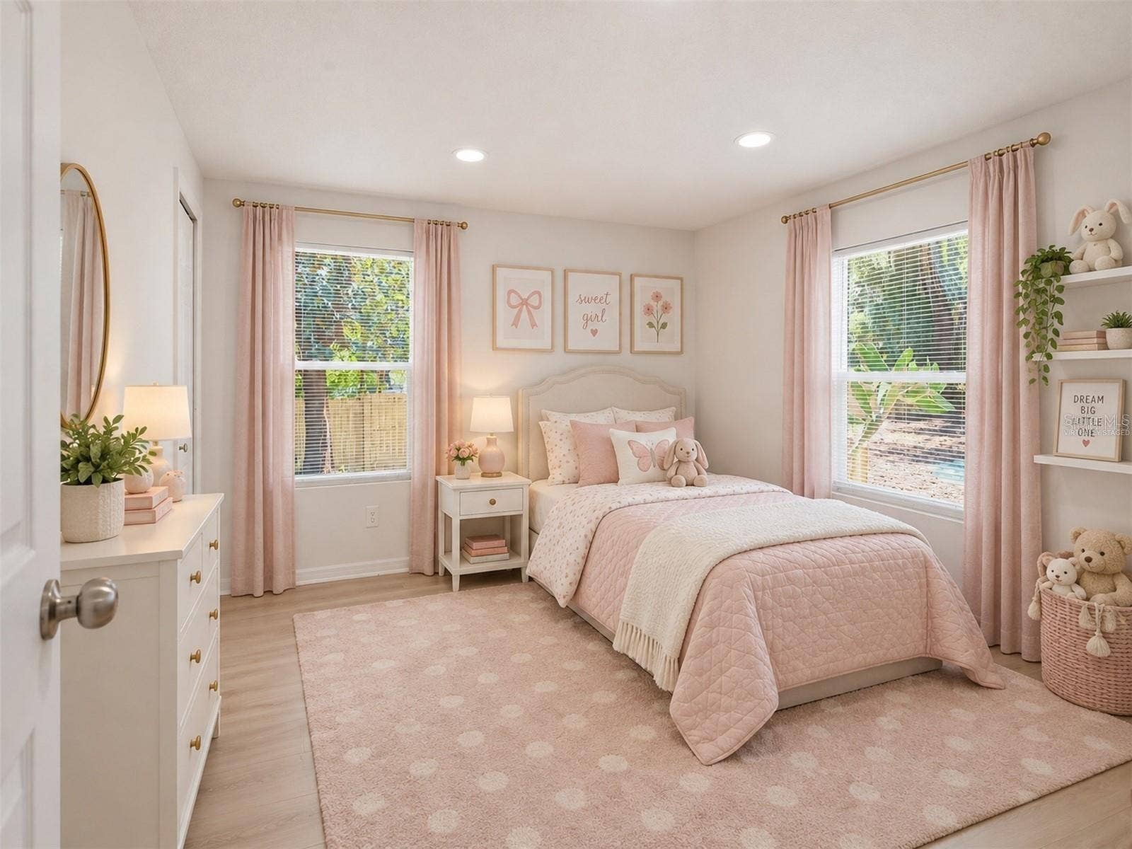 816 WOODLAND AVENUE, Leesburg, FL 34748 Virtually Staged