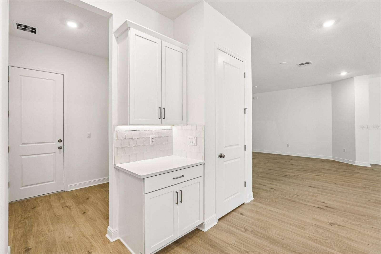 14341 CREST PALM AVENUE, Windermere, FL 34786 14341 CREST PALM AVENUE, Windermere, FL 34786