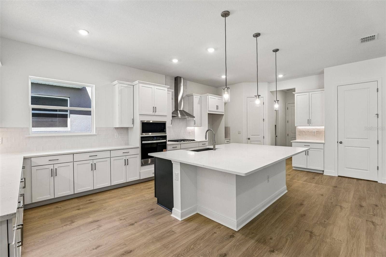 14341 CREST PALM AVENUE, Windermere, FL 34786 14341 CREST PALM AVENUE, Windermere, FL 34786