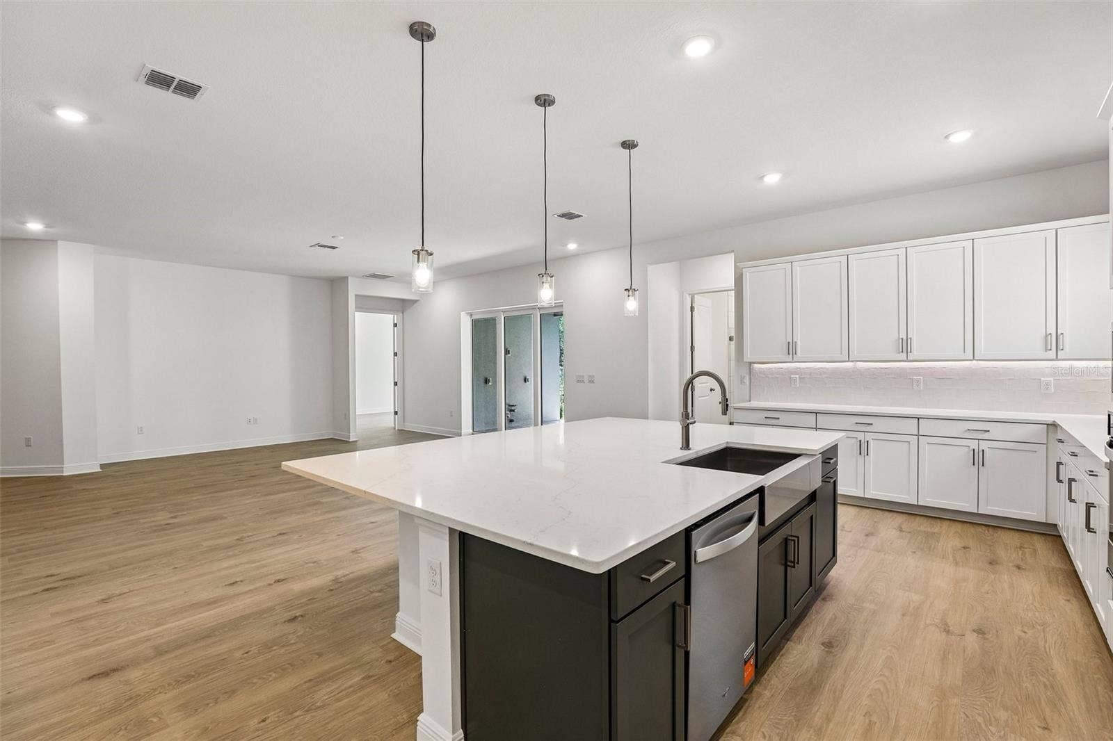 14341 CREST PALM AVENUE, Windermere, FL 34786 14341 CREST PALM AVENUE, Windermere, FL 34786