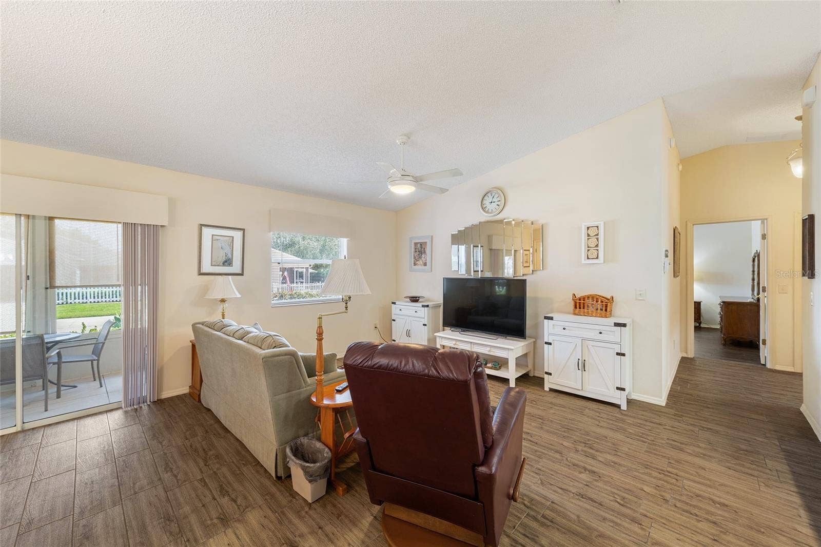 17300 SE 93RD HEYWARD AVENUE, The Villages, FL 32162 17300 SE 93RD HEYWARD AVENUE, The Villages, FL 32162