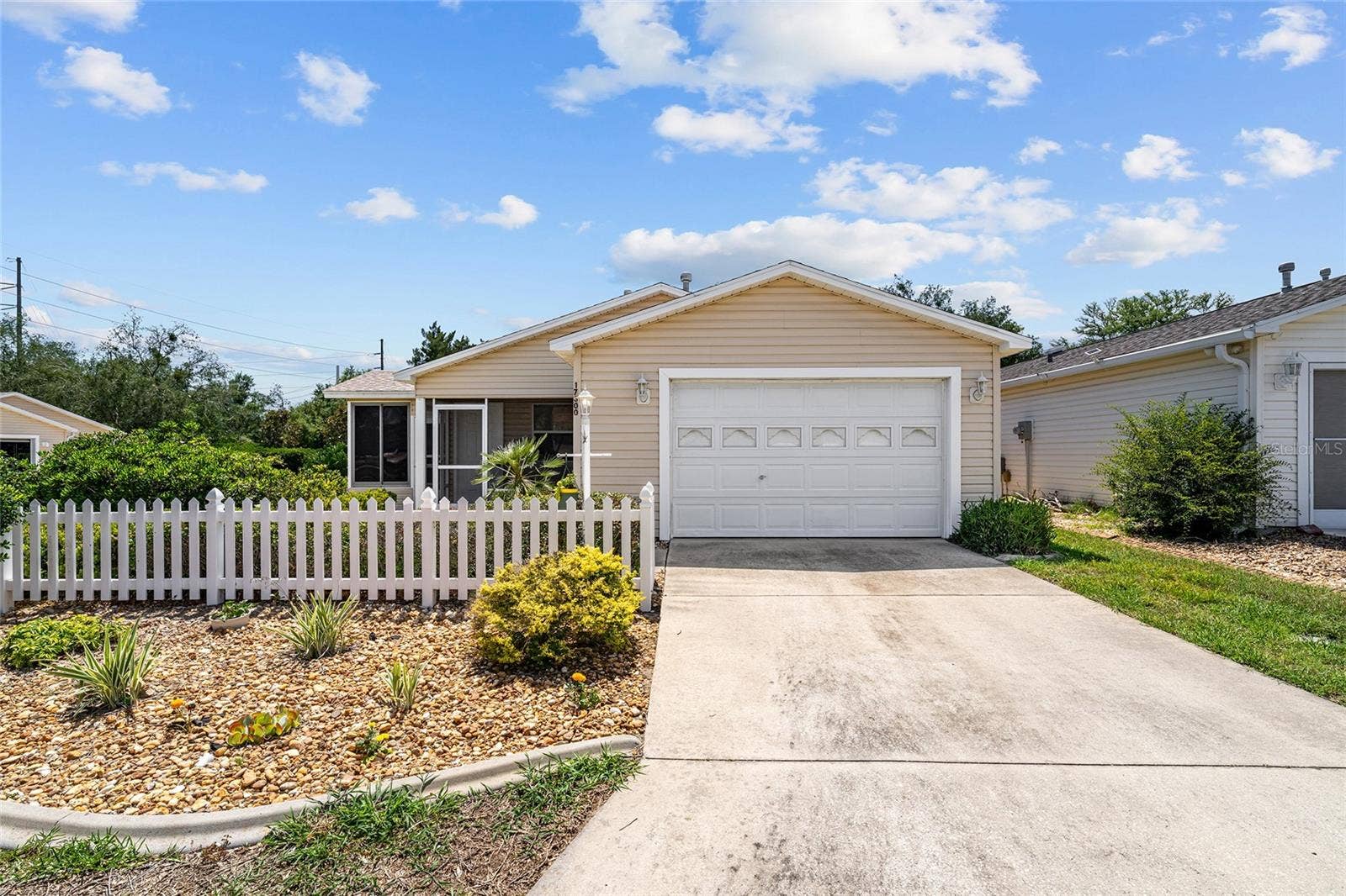 17300 SE 93RD HEYWARD AVENUE, The Villages, FL 32162 17300 SE 93RD HEYWARD AVENUE, The Villages, FL 32162