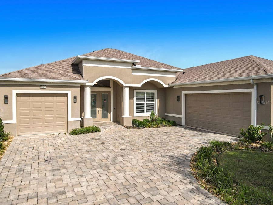 Property photo for 8461 BRIDGEPORT BAY CIRCLE, Mount Dora, FL
