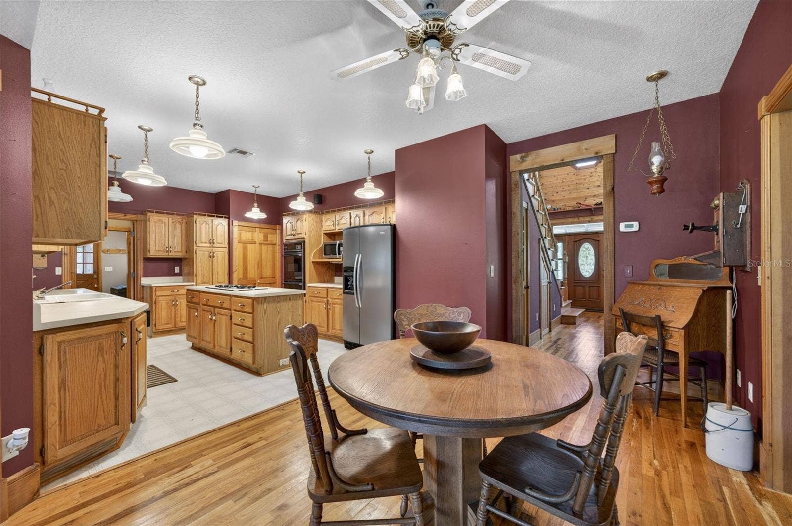 20621 SHADY OAK LANE, Eustis, FL 32736 20621 SHADY OAK LANE, Eustis, FL 32736