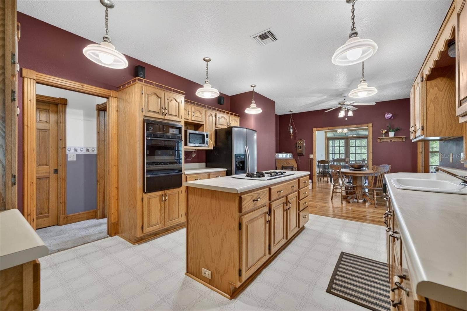 20621 SHADY OAK LANE, Eustis, FL 32736 20621 SHADY OAK LANE, Eustis, FL 32736